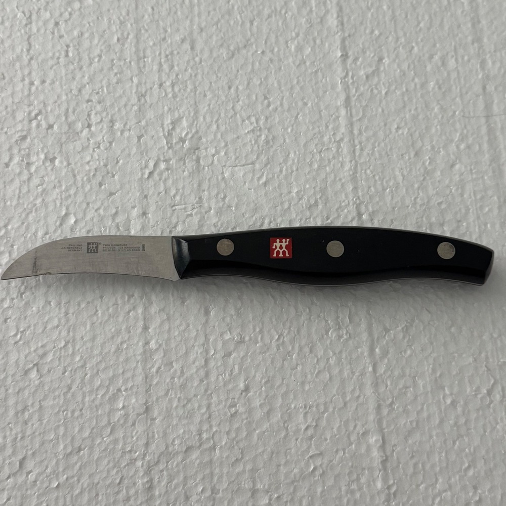 Zwilling J.A. Henckels Paring Knife 2.5" Black Good Twin Signature 30720-062